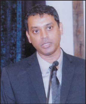 Photograph from page 90 of Adhunika Yugamlo Adbuthaalu